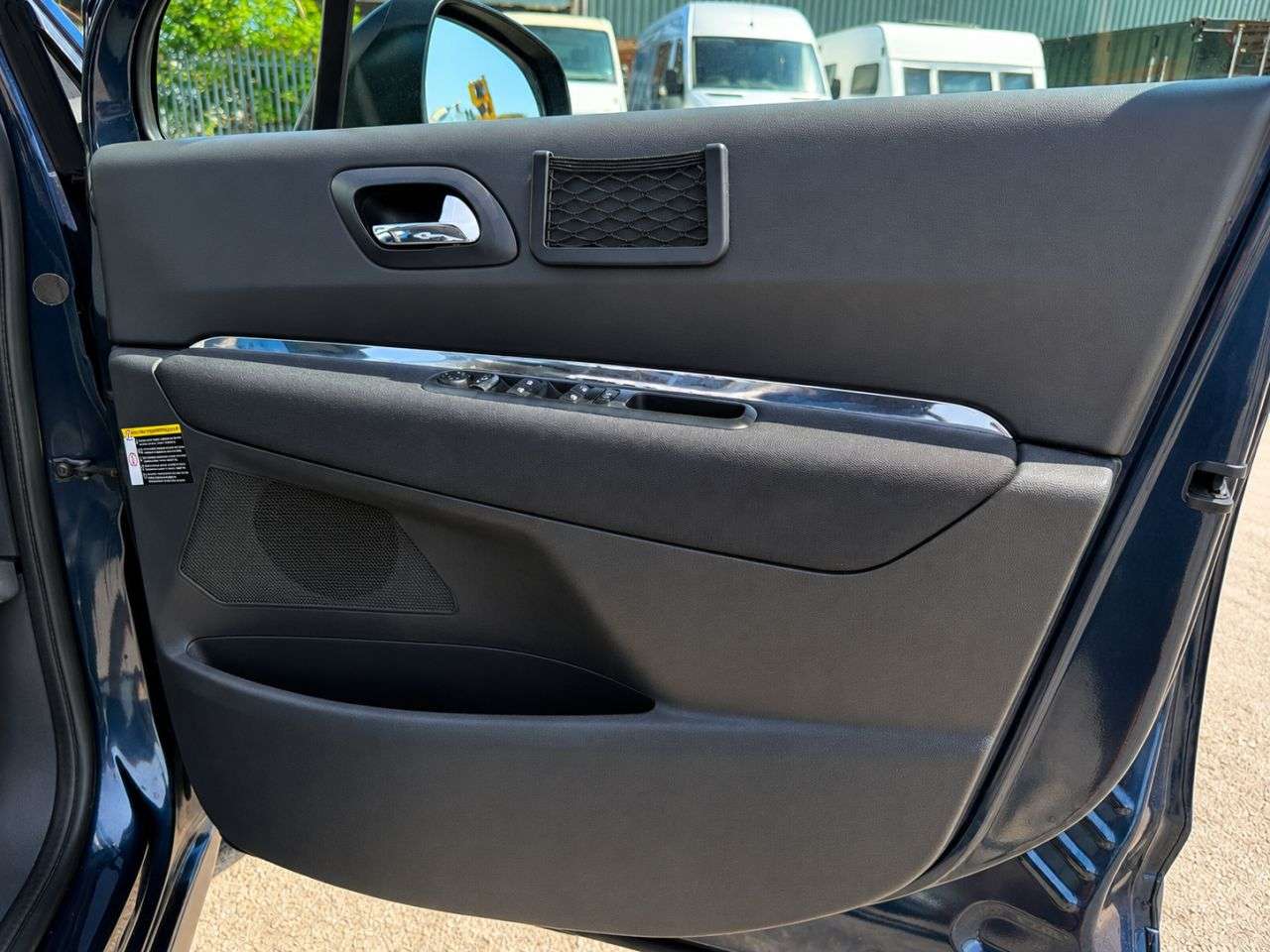 2013 PEUGEOT 3008 2013 PEUGEOT 3008