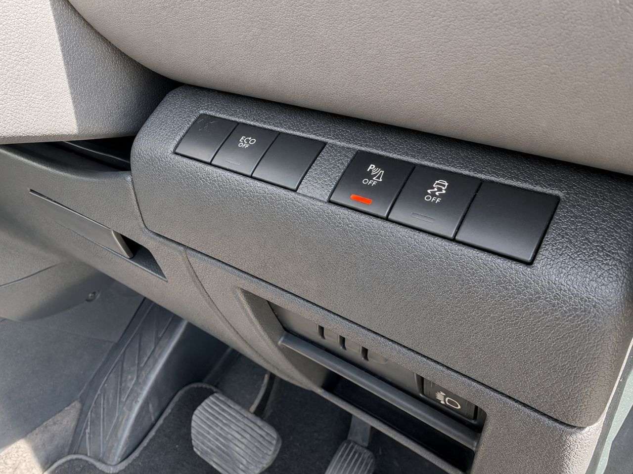 2013 PEUGEOT 3008 2013 PEUGEOT 3008