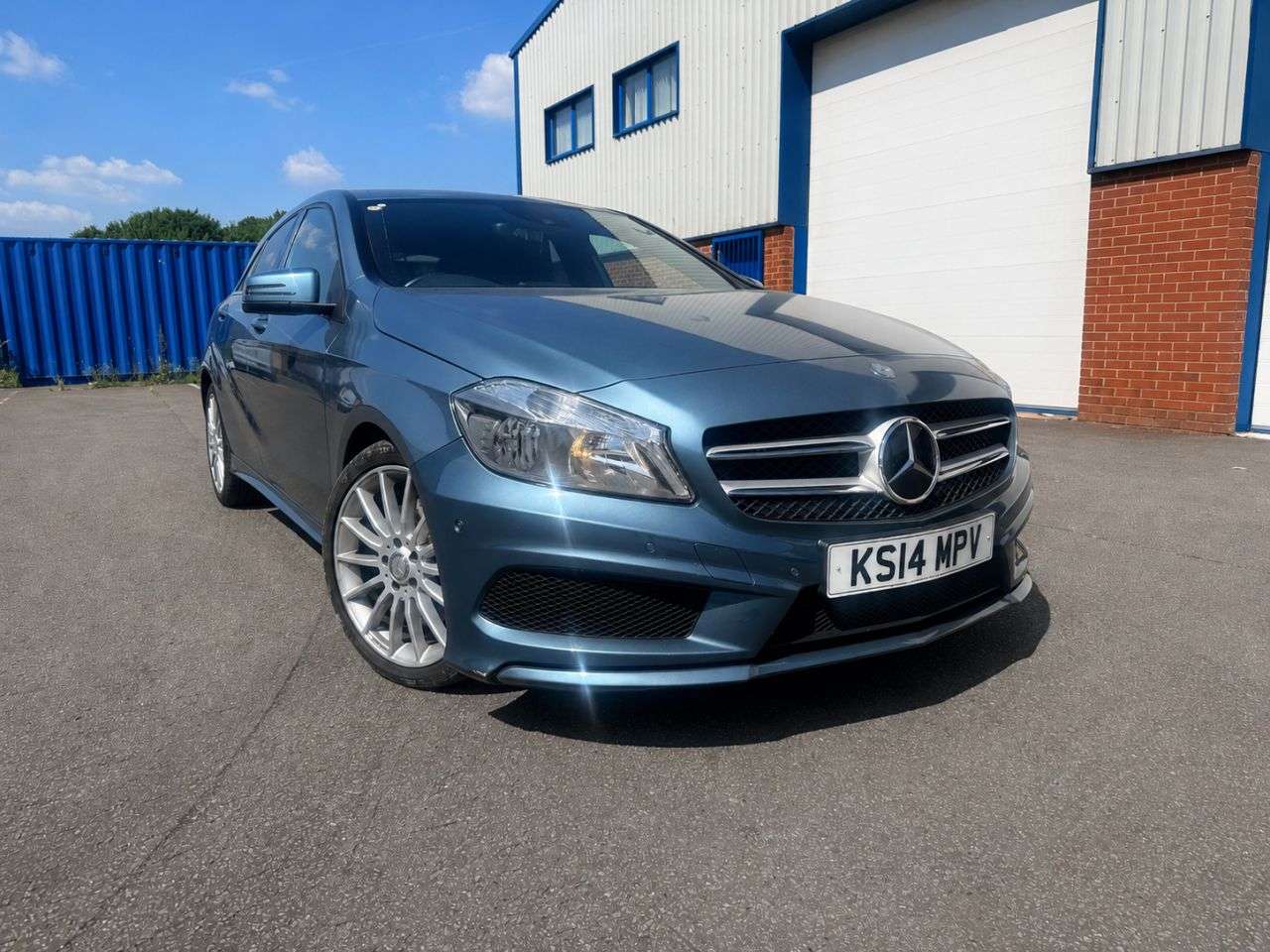 A 2014 MERCEDES-BENZ A CLASS 2.1 A220 CDI AMG Sport Hatchback 5dr Diesel 7G-DCT Euro 6 (s/s) (170 ps) ME A 2014 MERCEDES-BENZ A CLASS 2.1 A220 CDI AMG Sport Hatchback 5dr Diesel 7G-DCT Euro 6 (s/s) (170 ps) ME