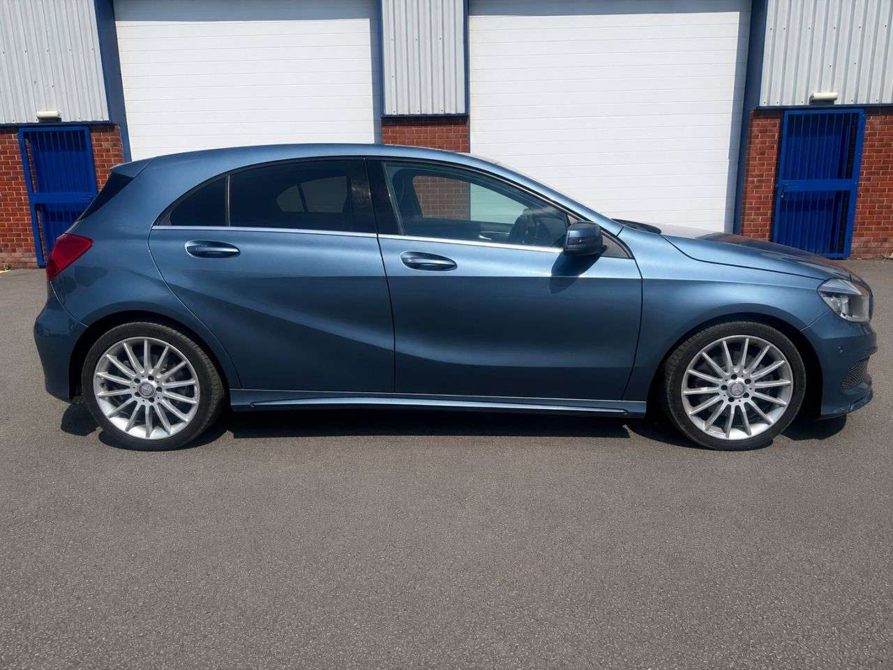 A 2014 MERCEDES-BENZ A CLASS 2.1 A220 CDI AMG Sport Hatchback 5dr Diesel 7G-DCT Euro 6 (s/s) (170 ps) ME A 2014 MERCEDES-BENZ A CLASS 2.1 A220 CDI AMG Sport Hatchback 5dr Diesel 7G-DCT Euro 6 (s/s) (170 ps) ME