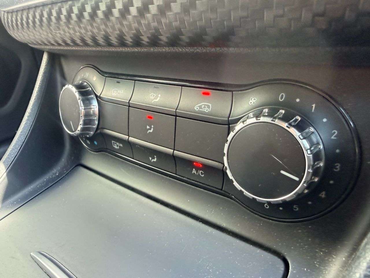 2014 MERCEDES-BENZ A CLASS 2014 MERCEDES-BENZ A CLASS