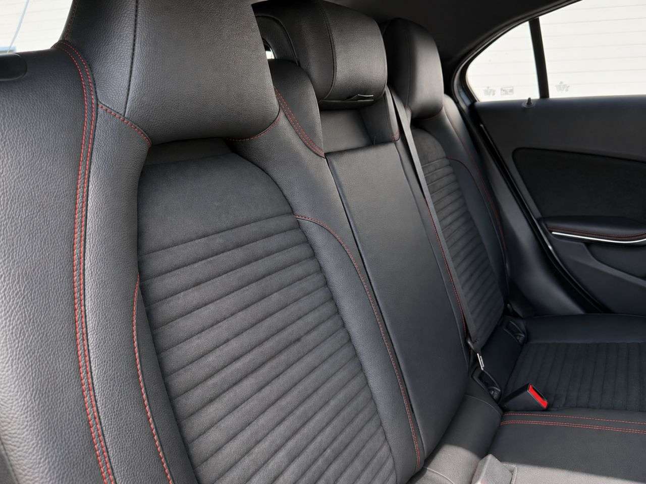 2014 MERCEDES-BENZ A CLASS 2014 MERCEDES-BENZ A CLASS