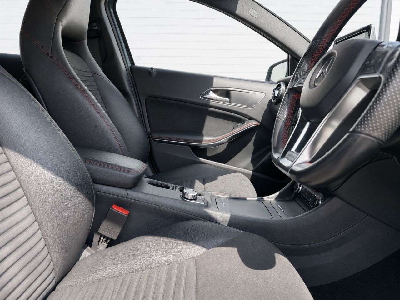 2014 MERCEDES-BENZ A CLASS 2014 MERCEDES-BENZ A CLASS