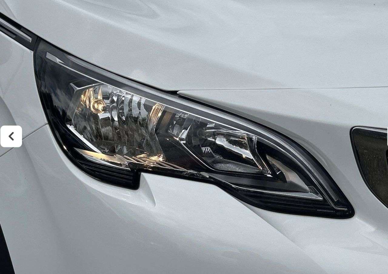 2018 PEUGEOT 5008 2018 PEUGEOT 5008