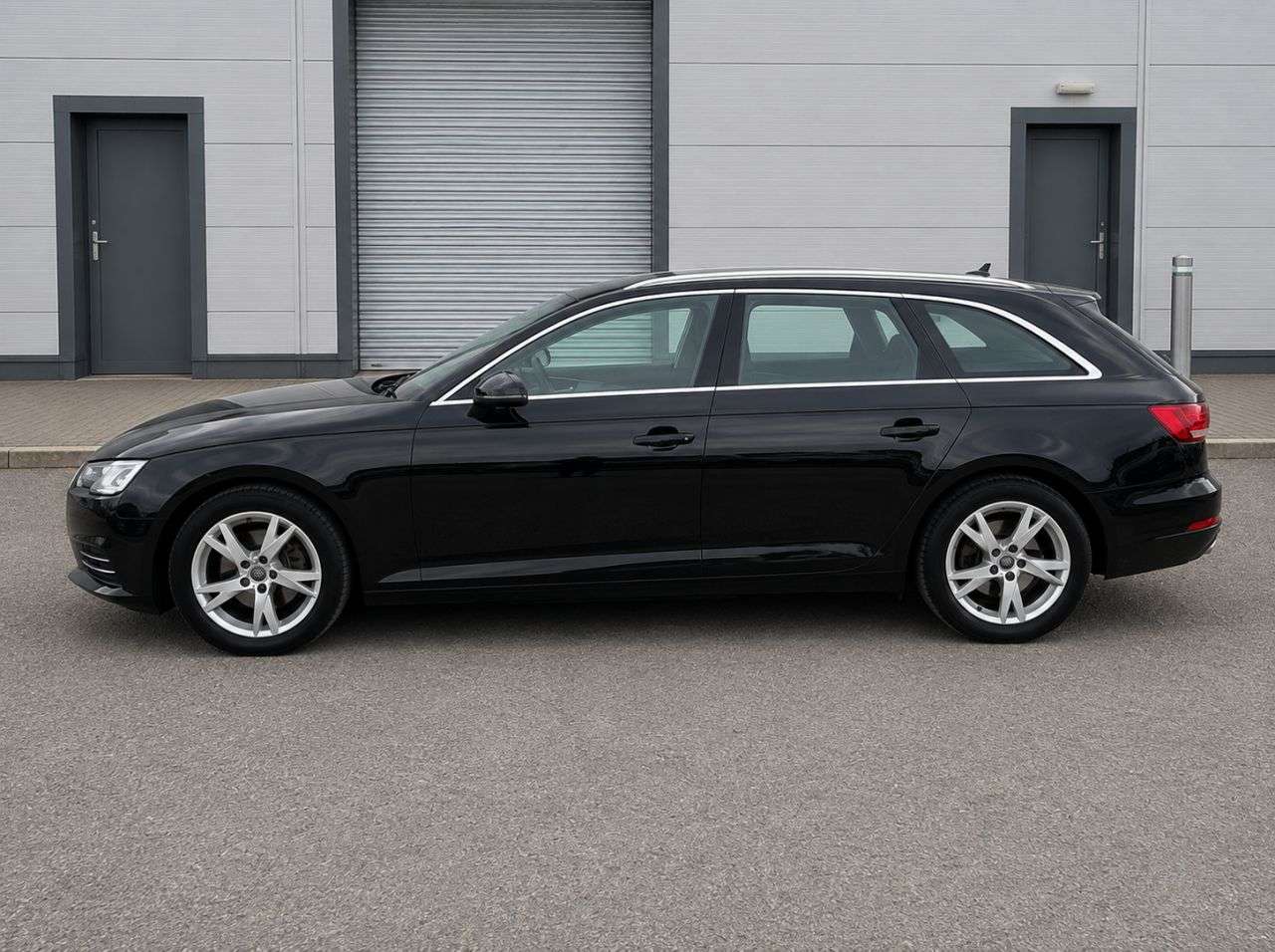 2017 AUDI A4 AVANT 2017 AUDI A4 AVANT