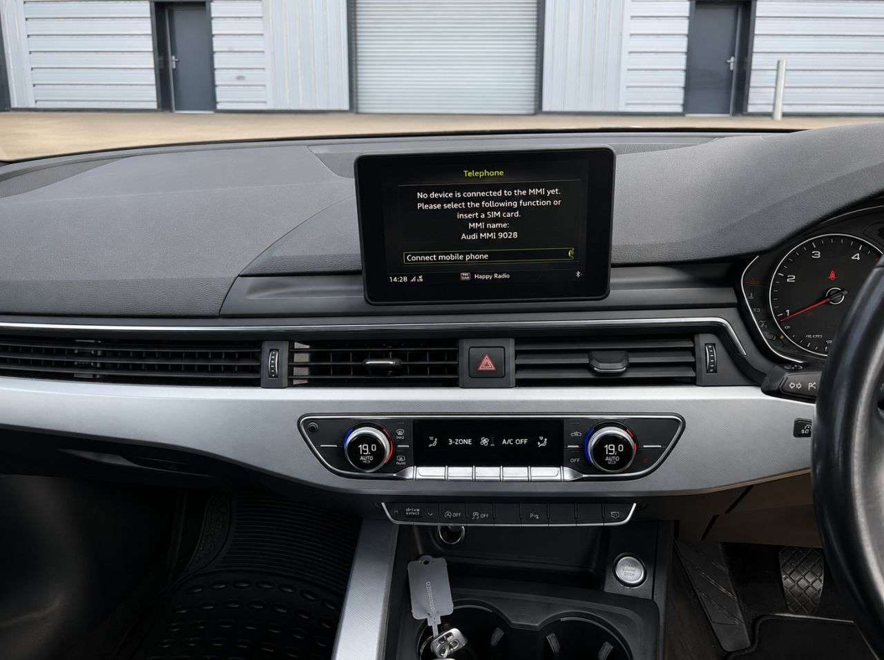 2017 AUDI A4 AVANT 2017 AUDI A4 AVANT