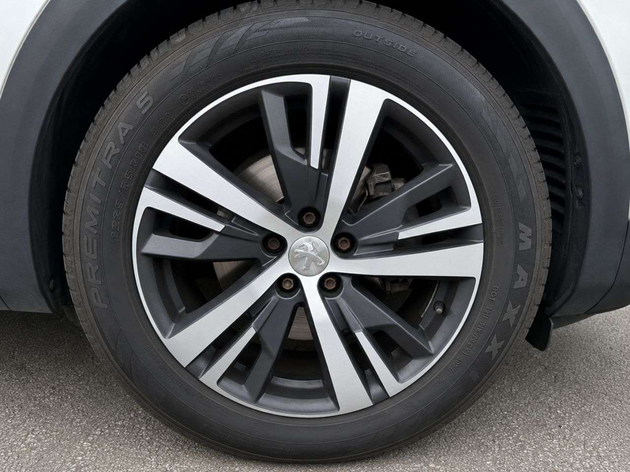 2017 PEUGEOT 3008 2017 PEUGEOT 3008