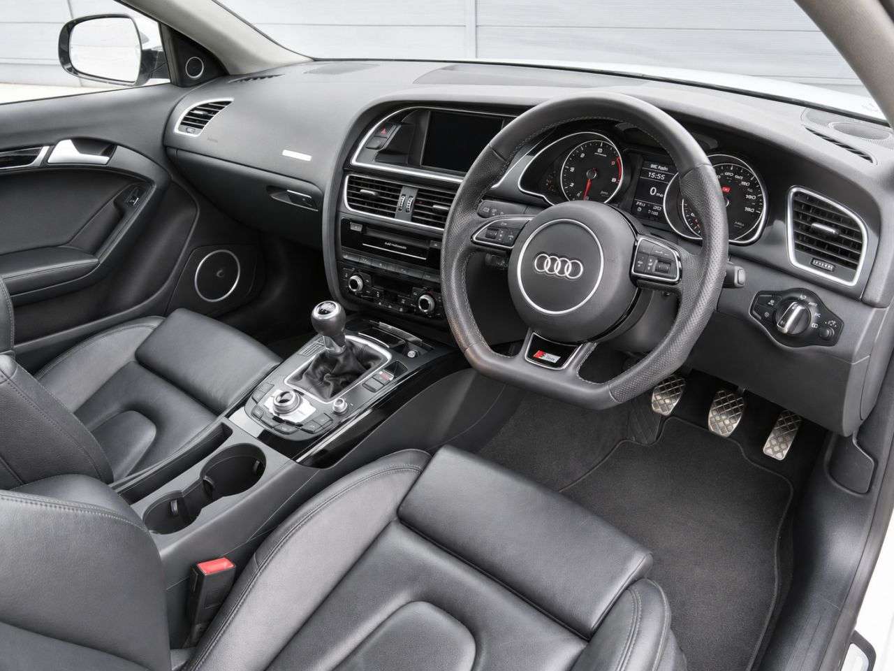 A 2016 AUDI A1 1.4 TFSI Sport Hatchback 3dr Petrol Manual Euro 6 (s/s) (125 ps) AUDI SERVI A 2016 AUDI A1 1.4 TFSI Sport Hatchback 3dr Petrol Manual Euro 6 (s/s) (125 ps) AUDI SERVI