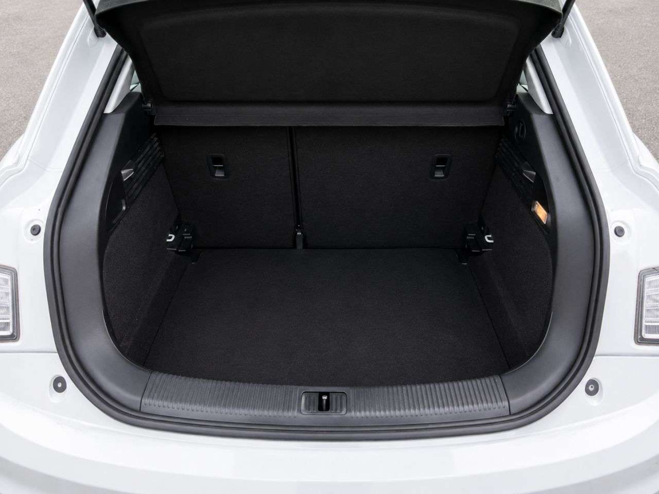 2016 AUDI A1 2016 AUDI A1