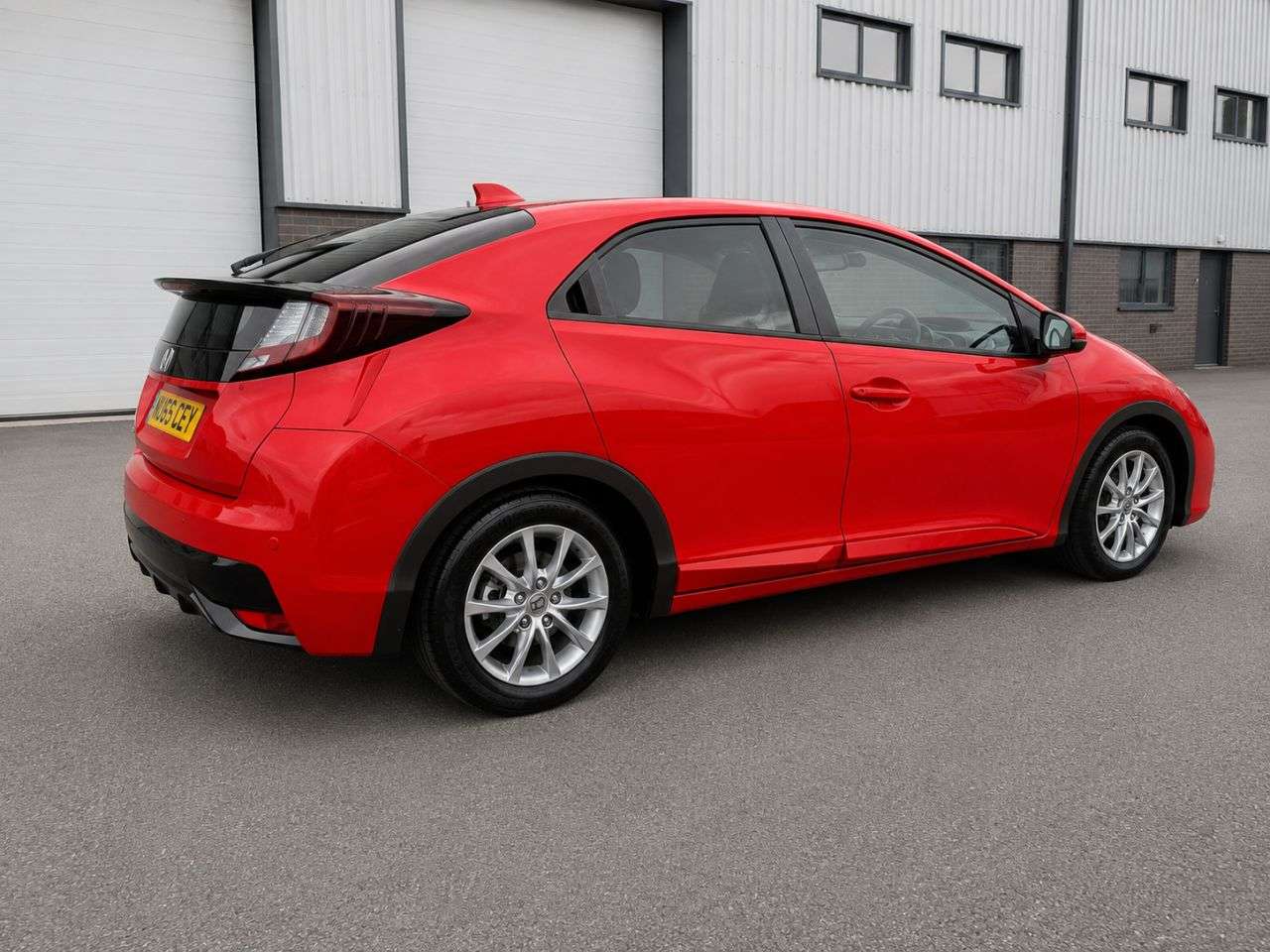 A 2015 HONDA CIVIC 1.6 i-DTEC SR Hatchback 5dr Diesel Manual Euro 5 (s/s) (120 ps) 12 MONTH MO A 2015 HONDA CIVIC 1.6 i-DTEC SR Hatchback 5dr Diesel Manual Euro 5 (s/s) (120 ps) 12 MONTH MO
