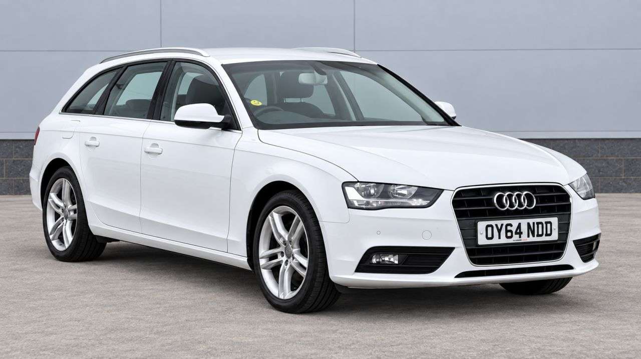 A 2014 AUDI A4 AVANT 2.0 TDI ultra SE Estate 5dr Diesel Manual Euro 6 (s/s) (163 ps) BANG & OLUF A 2014 AUDI A4 AVANT 2.0 TDI ultra SE Estate 5dr Diesel Manual Euro 6 (s/s) (163 ps) BANG & OLUF