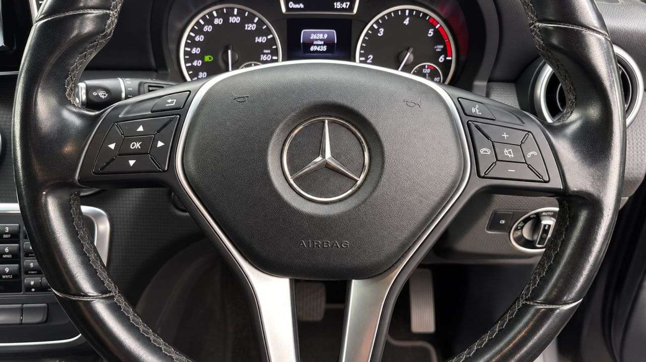 2014 MERCEDES-BENZ A CLASS 2014 MERCEDES-BENZ A CLASS