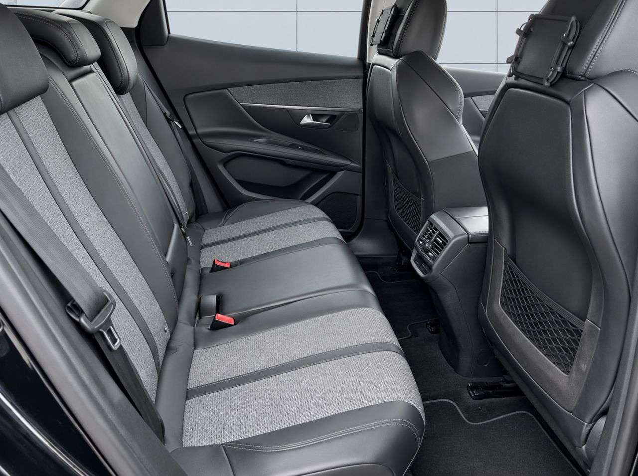 2017 PEUGEOT 3008 2017 PEUGEOT 3008
