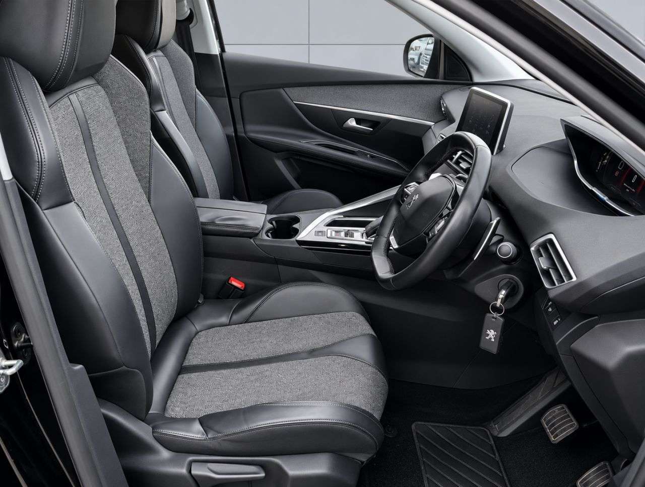2017 PEUGEOT 3008 2017 PEUGEOT 3008