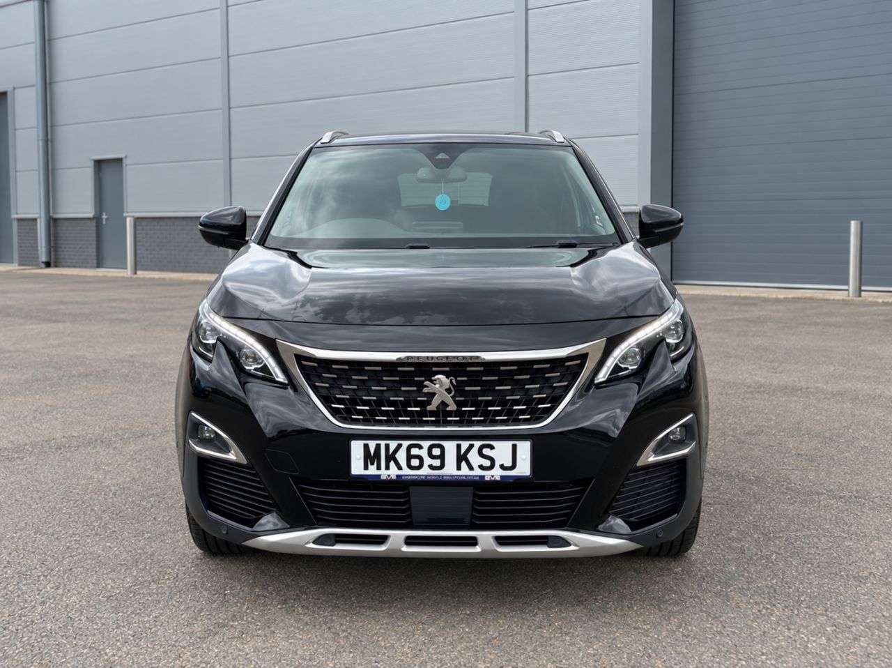 2019 PEUGEOT 5008 2019 PEUGEOT 5008