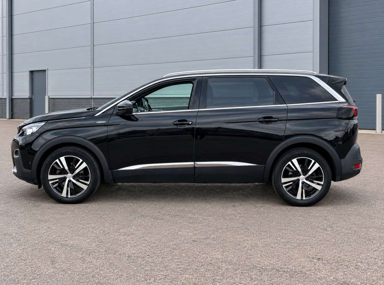 2019 PEUGEOT 5008 2019 PEUGEOT 5008