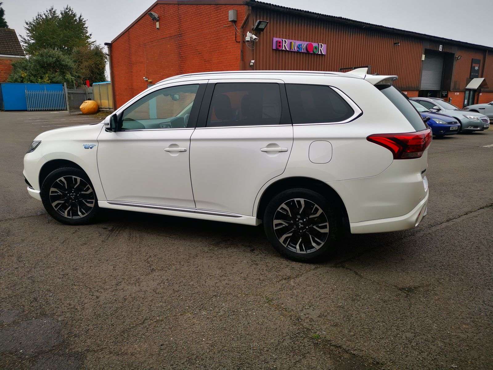 2016 MITSUBISHI OUTLANDER 2016 MITSUBISHI OUTLANDER