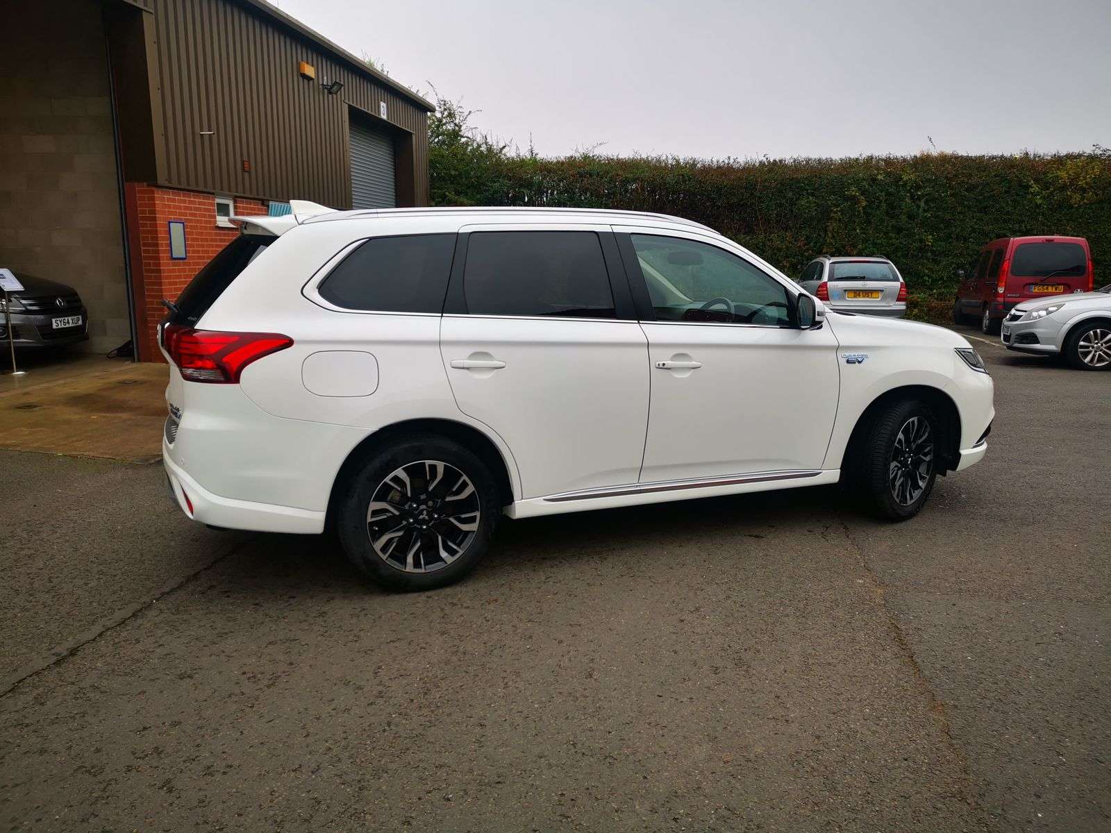 2016 MITSUBISHI OUTLANDER 2016 MITSUBISHI OUTLANDER