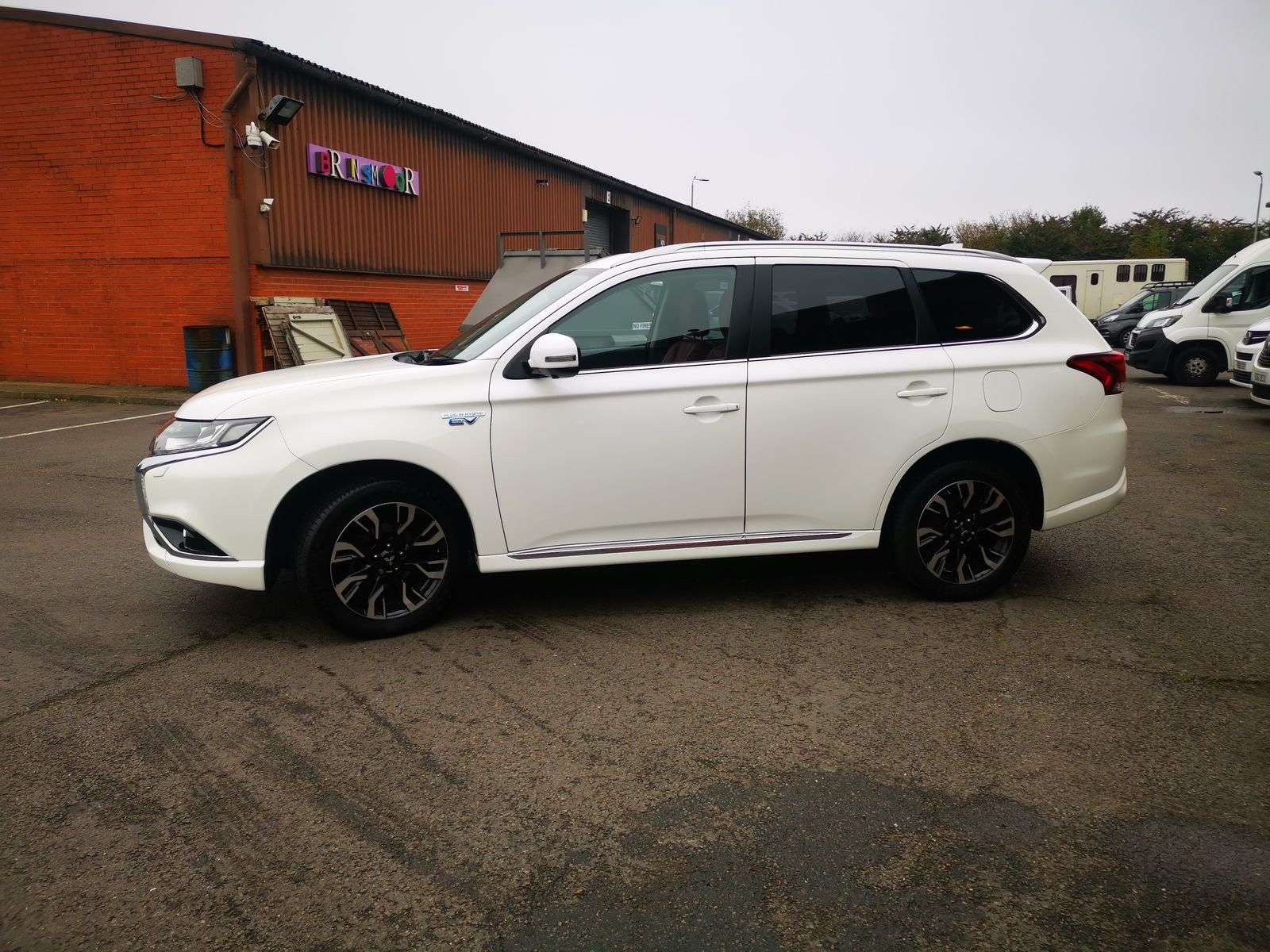 2016 MITSUBISHI OUTLANDER 2016 MITSUBISHI OUTLANDER