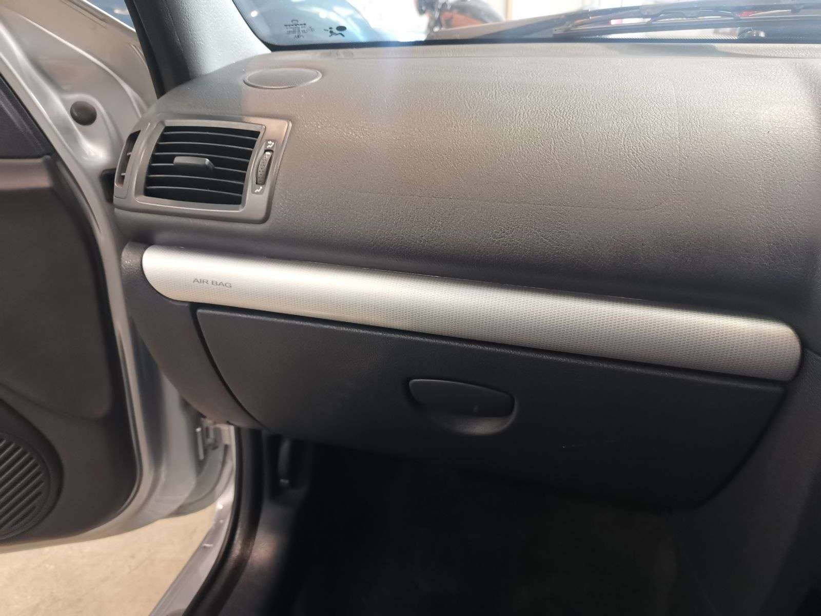 2003 RENAULT CLIO 2003 RENAULT CLIO