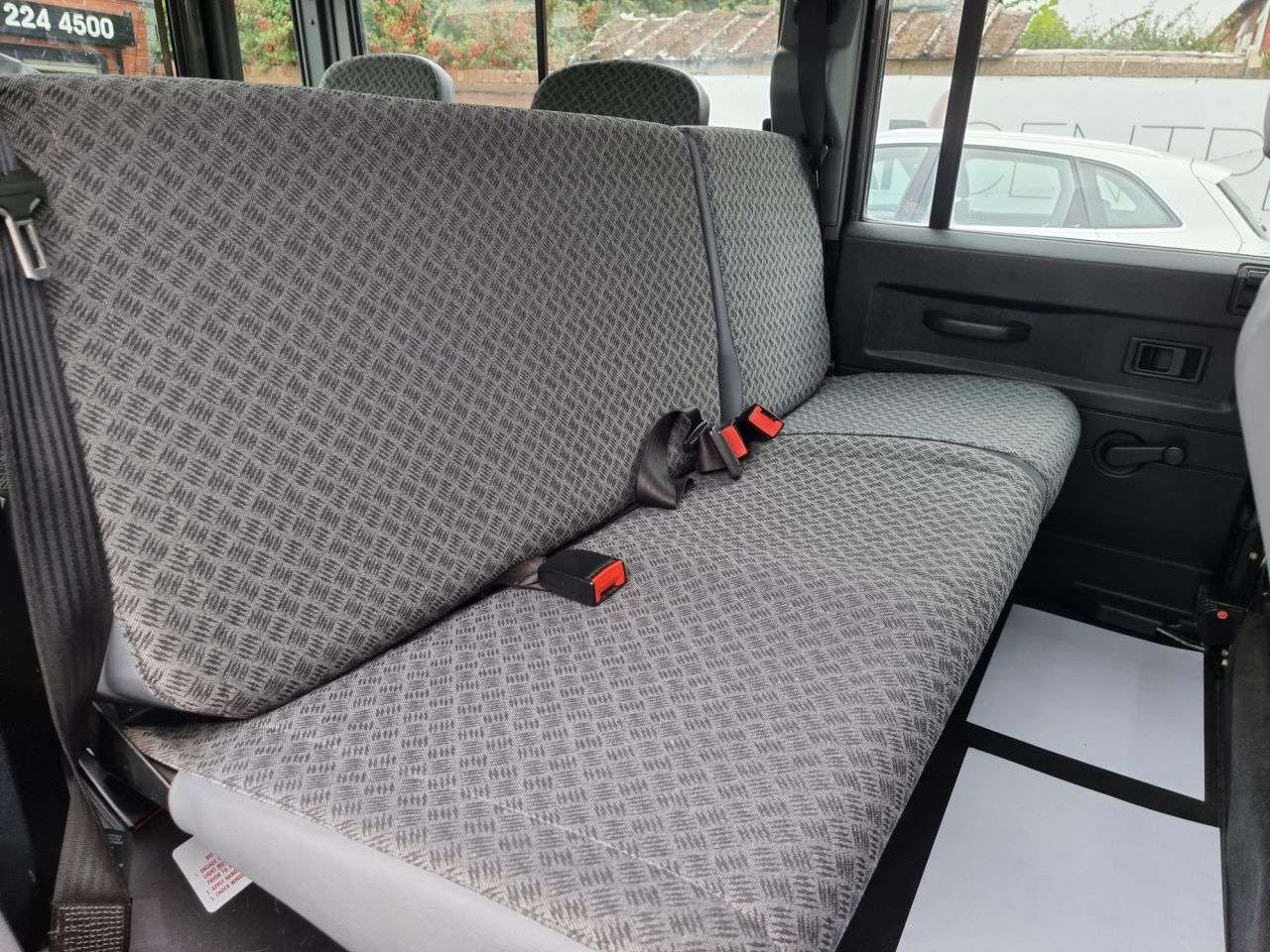 2005 LAND ROVER DEFENDER 2005 LAND ROVER DEFENDER