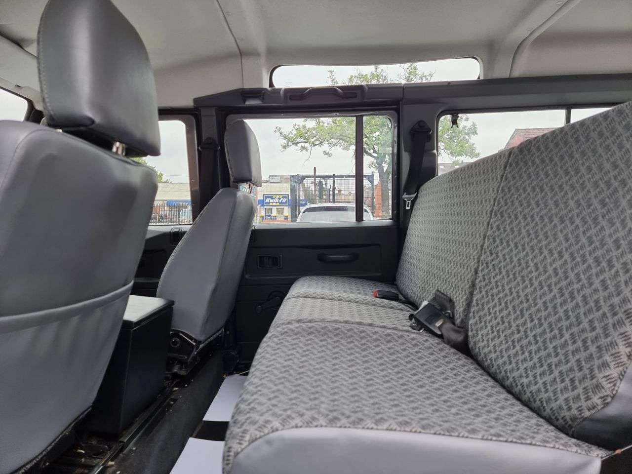 2005 LAND ROVER DEFENDER 2005 LAND ROVER DEFENDER