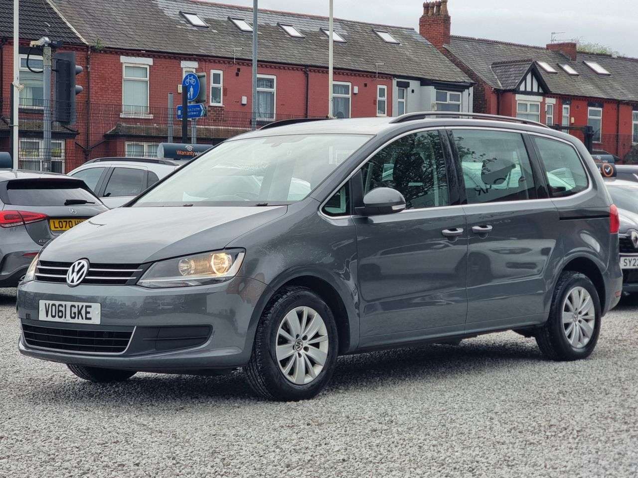 A 2011 VOLKSWAGEN SHARAN 2.0 SE TDI DSG 5d 142 BHP A 2011 VOLKSWAGEN SHARAN 2.0 SE TDI DSG 5d 142 BHP