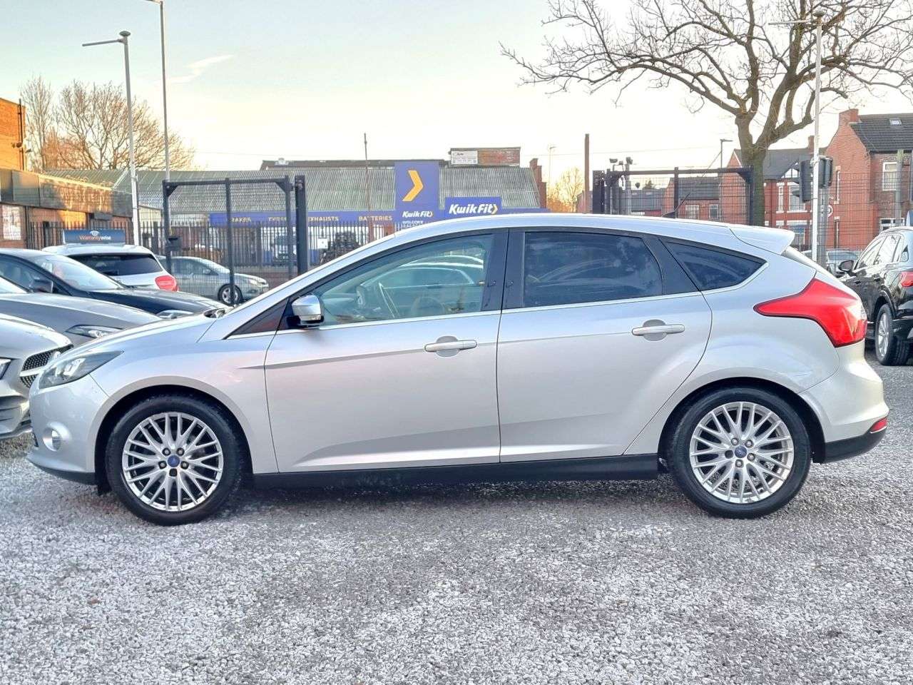 2011 FORD FOCUS 2011 FORD FOCUS