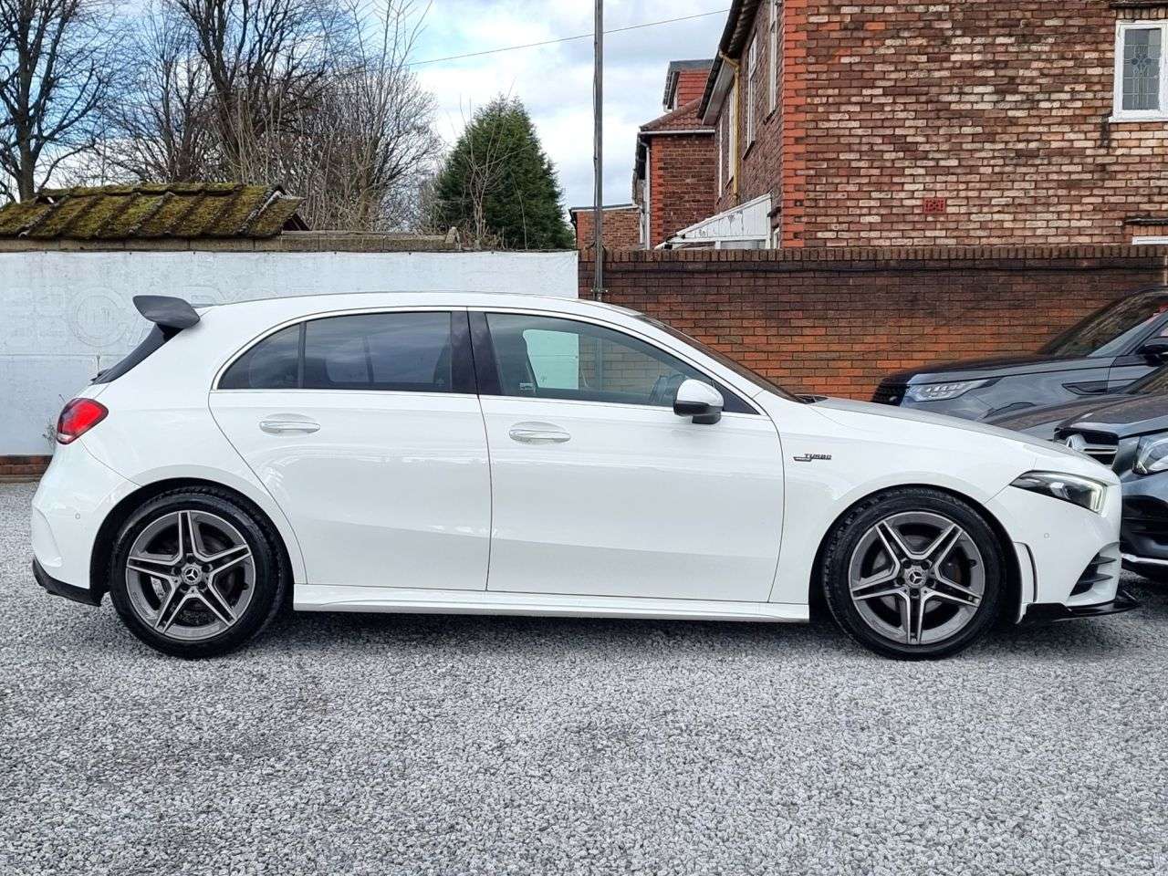 A 2018 MERCEDES-BENZ A-CLASS 1.3 A200 AMG Line (Premium) Hatchback 5dr Petrol 7G-DCT Euro 6 (s/s) (163 p A 2018 MERCEDES-BENZ A-CLASS 1.3 A200 AMG Line (Premium) Hatchback 5dr Petrol 7G-DCT Euro 6 (s/s) (163 p