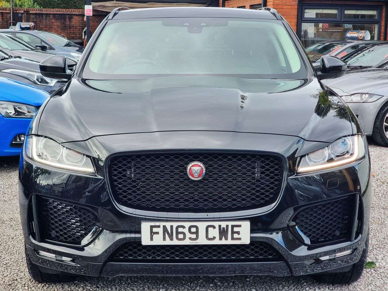2019 JAGUAR F-PACE 2019 JAGUAR F-PACE