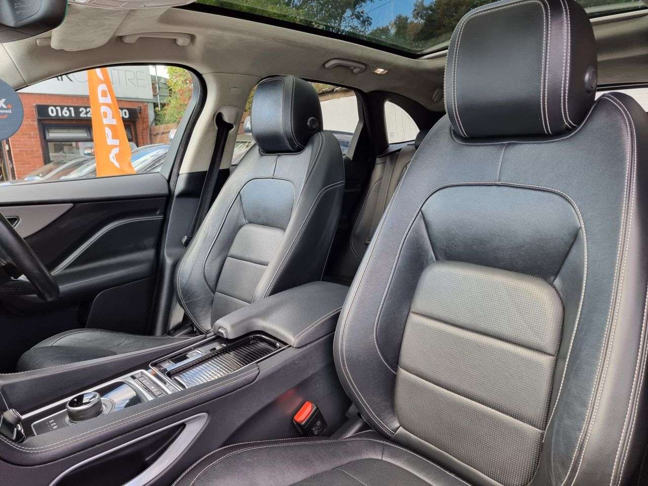 2019 JAGUAR F-PACE 2019 JAGUAR F-PACE