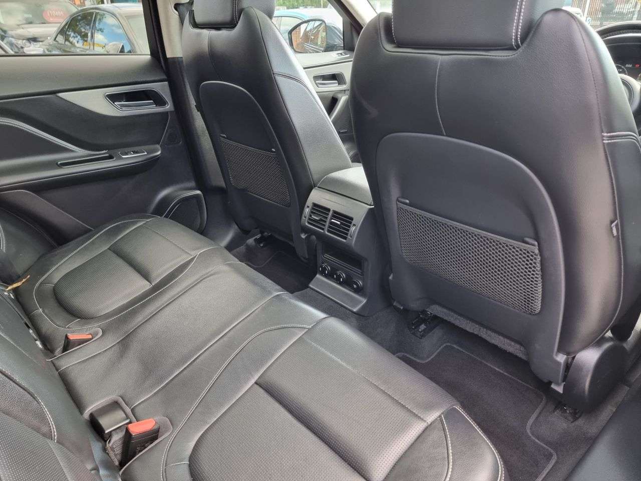 2019 JAGUAR F-PACE 2019 JAGUAR F-PACE