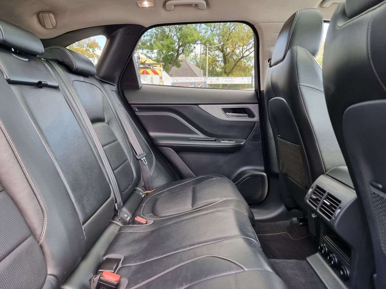 2019 JAGUAR F-PACE 2019 JAGUAR F-PACE