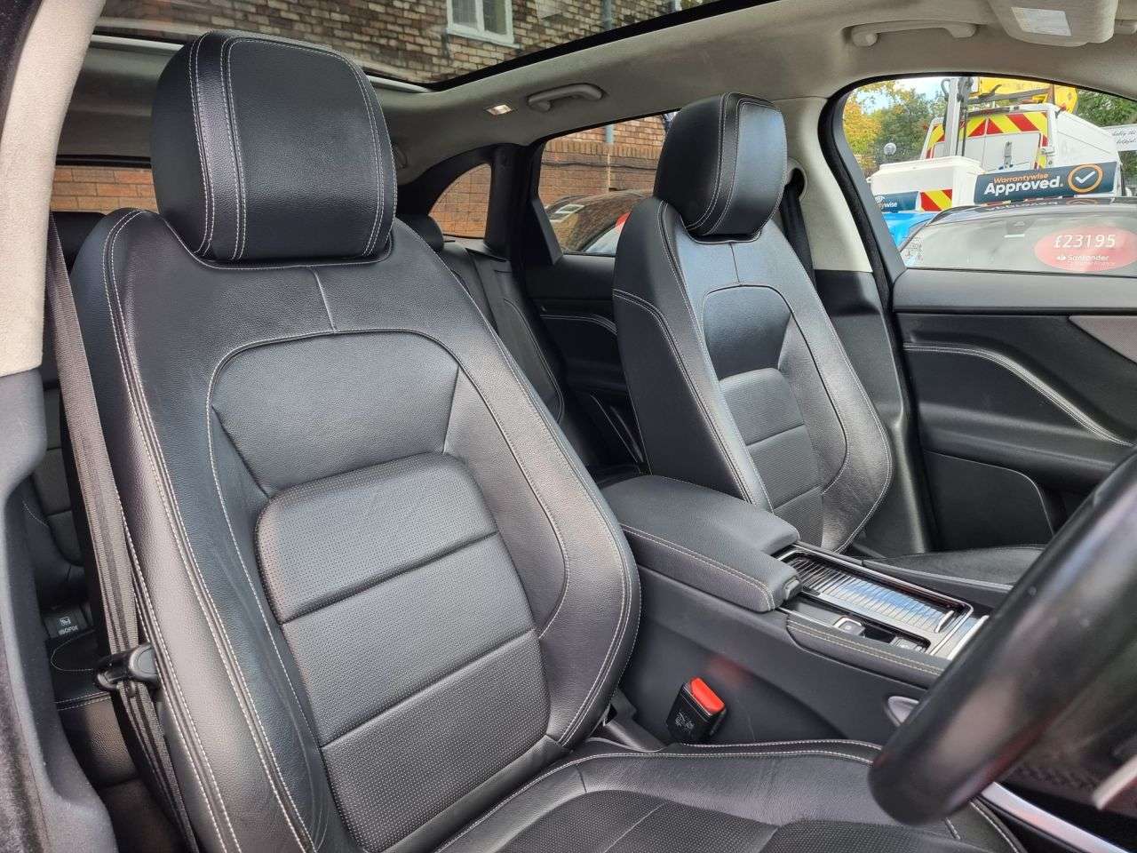 2019 JAGUAR F-PACE 2019 JAGUAR F-PACE