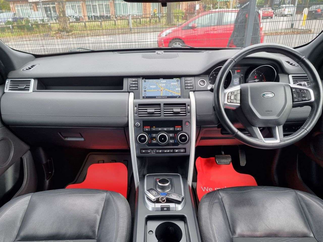 A 2017 LAND ROVER DISCOVERY SPORT 2.0 TD4 SE Tech SUV 5dr Diesel Auto 4WD Euro 6 (s/s) (180 ps) A 2017 LAND ROVER DISCOVERY SPORT 2.0 TD4 SE Tech SUV 5dr Diesel Auto 4WD Euro 6 (s/s) (180 ps)