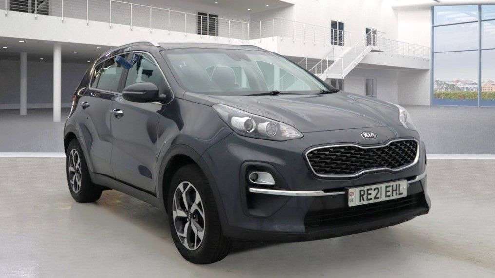 Check out this Kia Sportage 2021 Hybrid Electric Manual