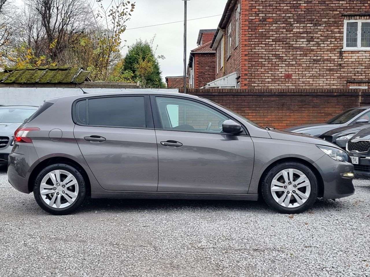2014 PEUGEOT 308 2014 PEUGEOT 308