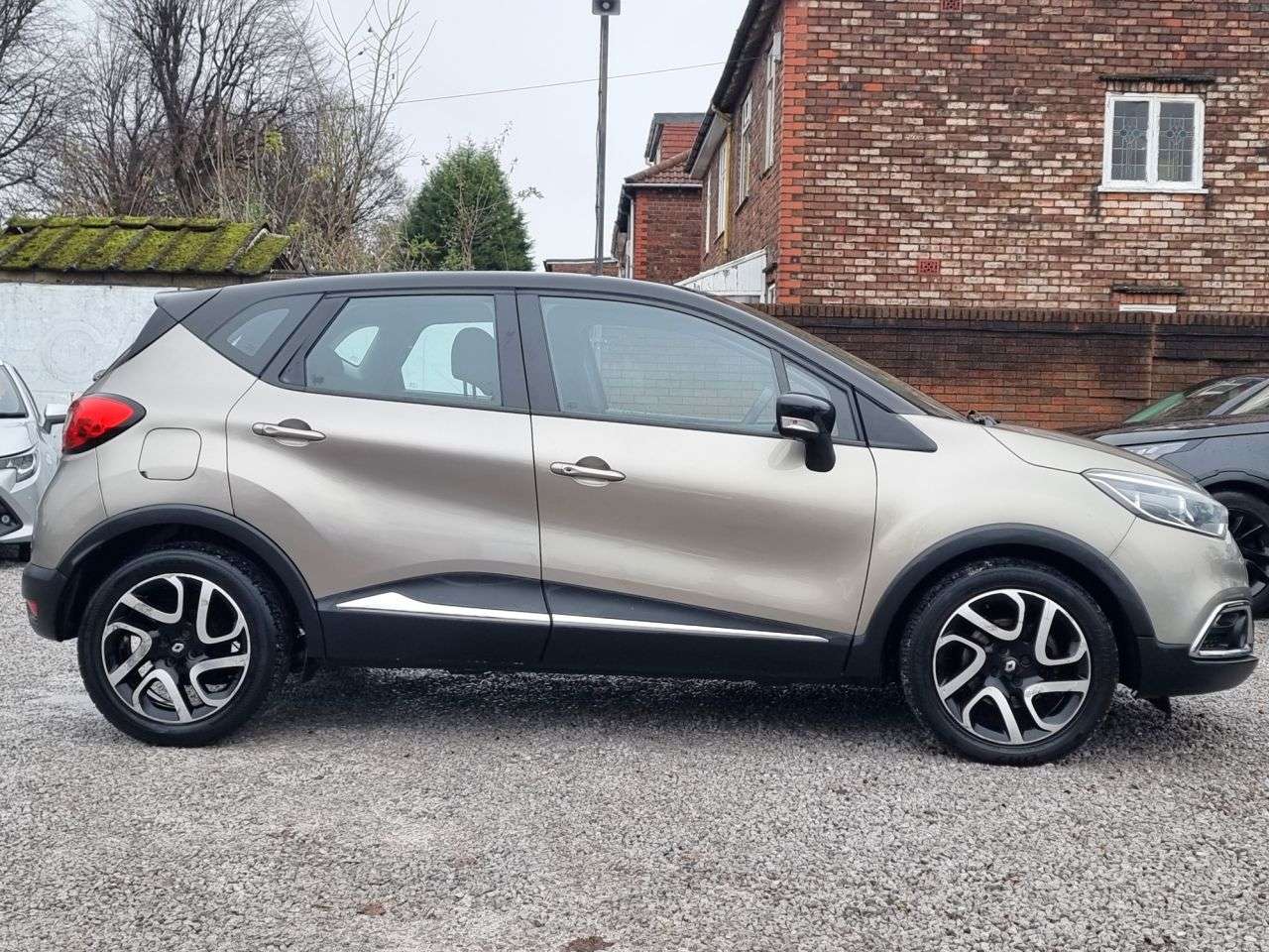 2015 RENAULT CAPTUR 2015 RENAULT CAPTUR