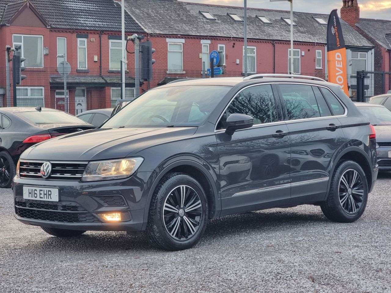 2018 VOLKSWAGEN TIGUAN 2018 VOLKSWAGEN TIGUAN