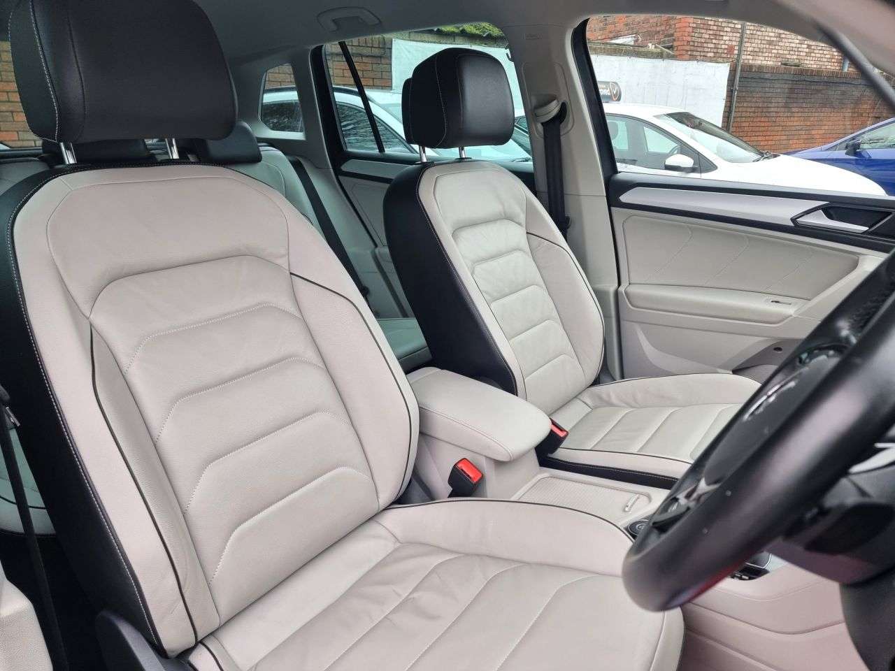 2018 VOLKSWAGEN TIGUAN 2018 VOLKSWAGEN TIGUAN