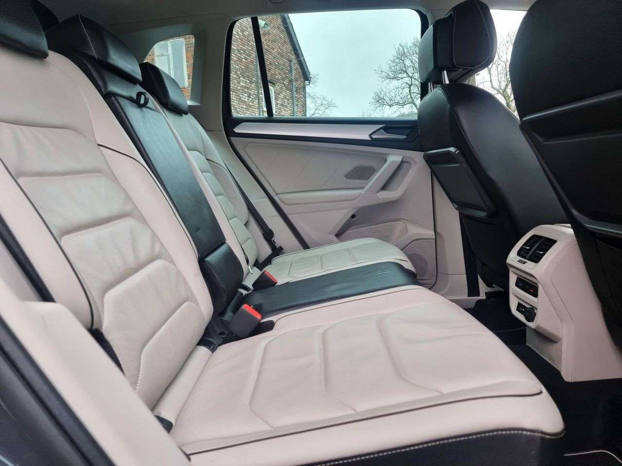 2018 VOLKSWAGEN TIGUAN 2018 VOLKSWAGEN TIGUAN