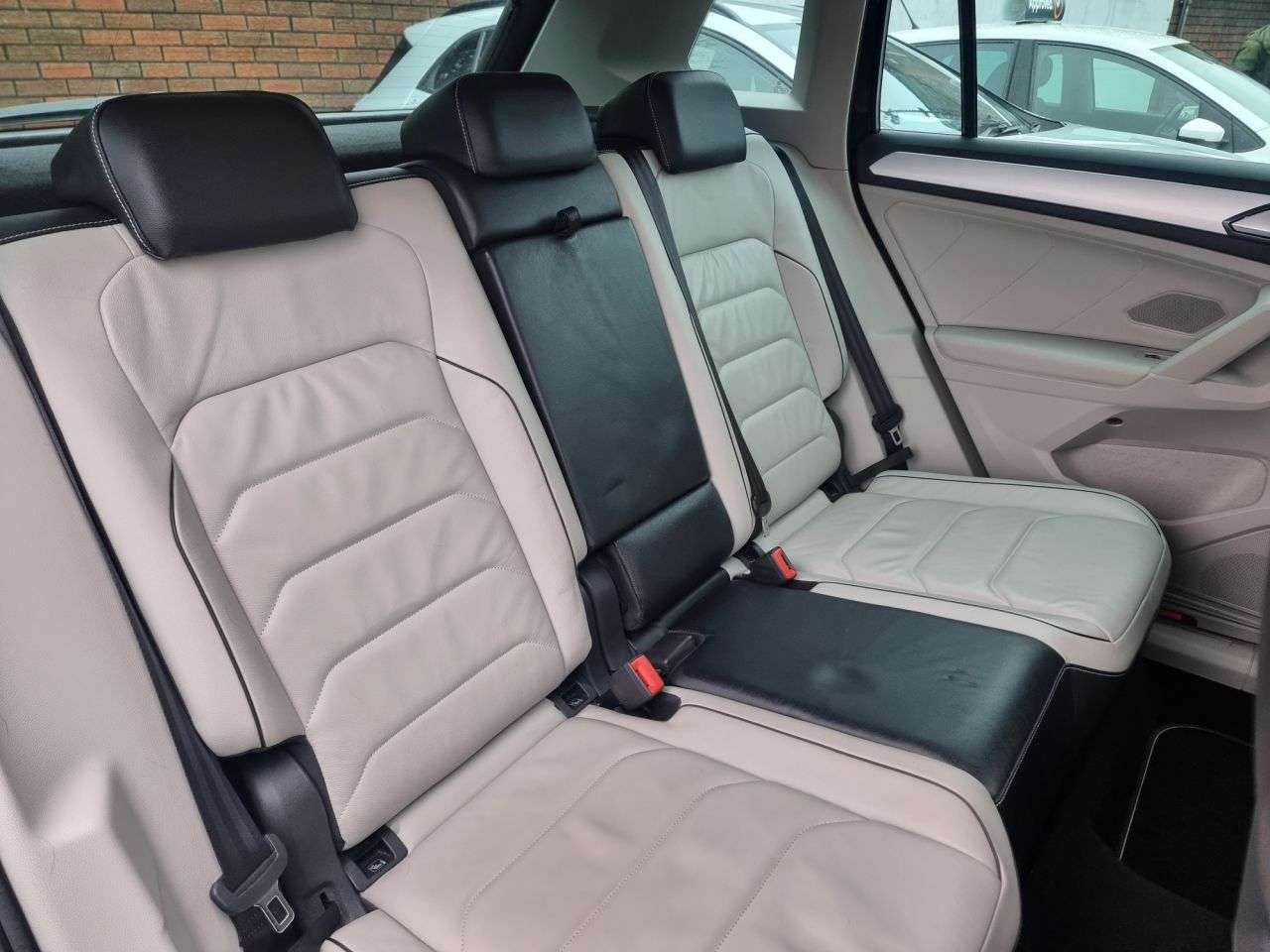 2018 VOLKSWAGEN TIGUAN 2018 VOLKSWAGEN TIGUAN