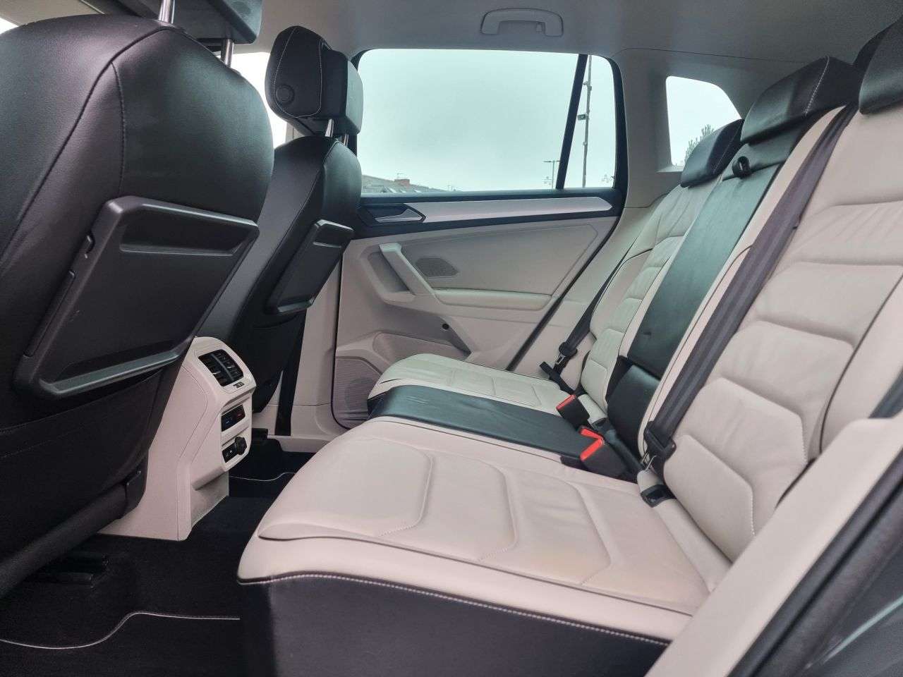 2018 VOLKSWAGEN TIGUAN 2018 VOLKSWAGEN TIGUAN