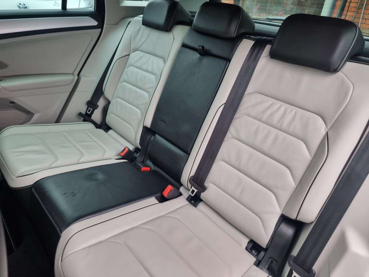 2018 VOLKSWAGEN TIGUAN 2018 VOLKSWAGEN TIGUAN