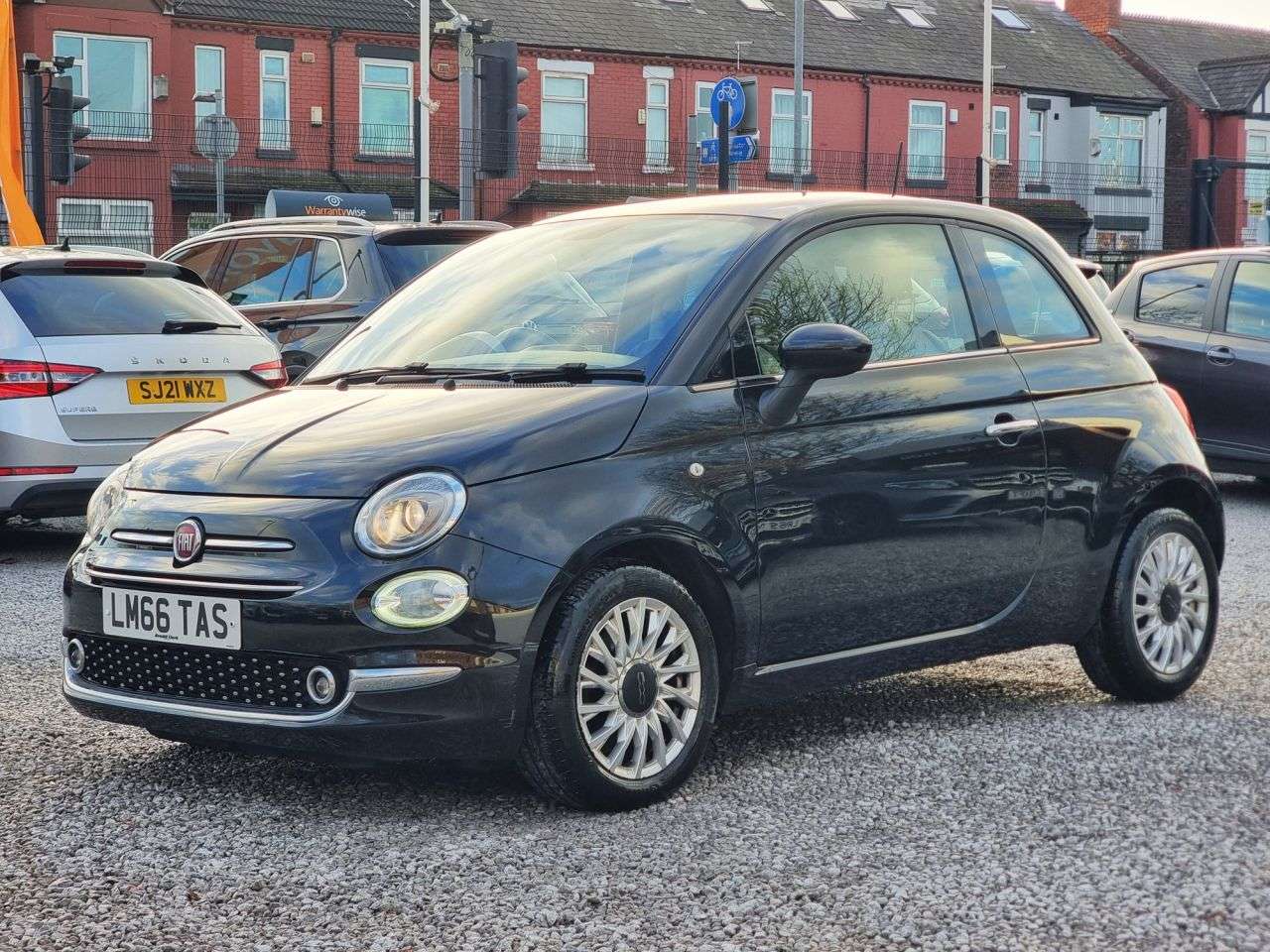 2018 FIAT 500 2018 FIAT 500