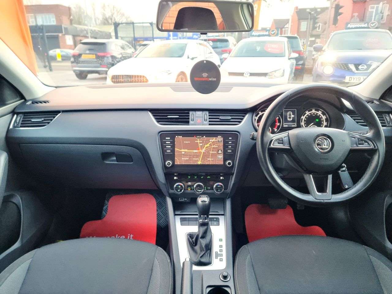 A 2020 SKODA OCTAVIA 1.5 TSI ACT SE Drive Hatchback 5dr Petrol DSG Euro 6 (s/s) (150 ps) A 2020 SKODA OCTAVIA 1.5 TSI ACT SE Drive Hatchback 5dr Petrol DSG Euro 6 (s/s) (150 ps)