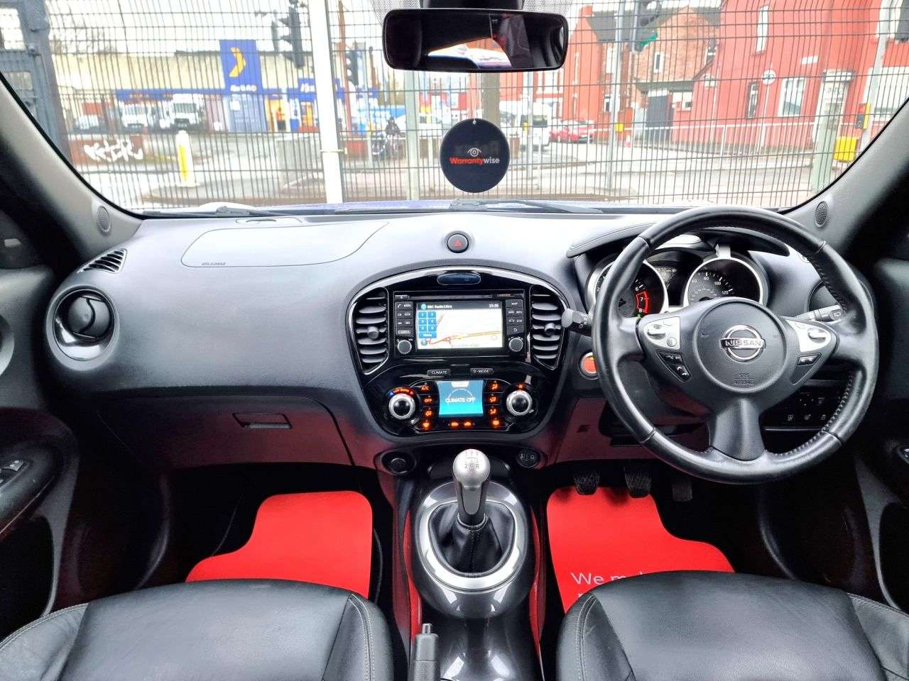 A 2019 NISSAN JUKE 1.6 Tekna SUV 5dr Petrol Manual Euro 6 (112 ps) A 2019 NISSAN JUKE 1.6 Tekna SUV 5dr Petrol Manual Euro 6 (112 ps)