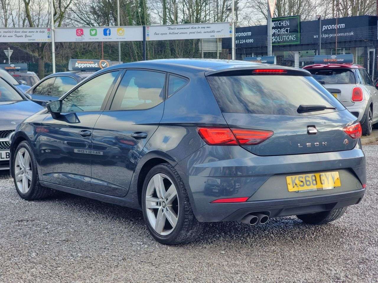 A 2018 SEAT LEON TSI EVO FR A 2018 SEAT LEON TSI EVO FR