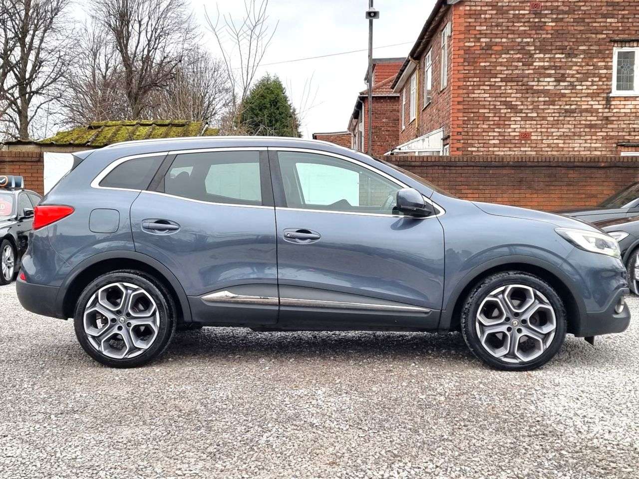 A 2018 RENAULT KADJAR 1.2 TCe Dynamique S Nav SUV 5dr Petrol Manual Euro 6 (s/s) (130 ps) A 2018 RENAULT KADJAR 1.2 TCe Dynamique S Nav SUV 5dr Petrol Manual Euro 6 (s/s) (130 ps)