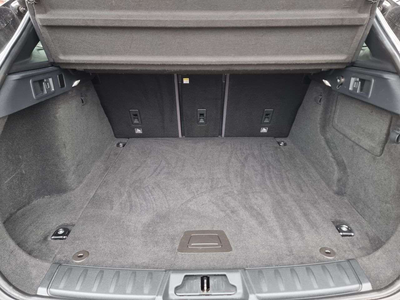 2017 JAGUAR F-PACE 2017 JAGUAR F-PACE